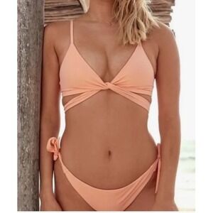 Monday Swim St. Barth's Bikini Peach Medium Top & petite bottom beach Tropical